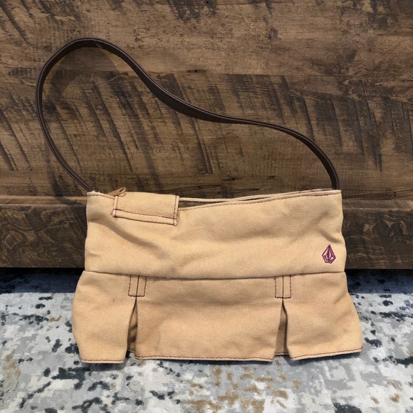Volcom skirt style purse - Picture 3 of 4